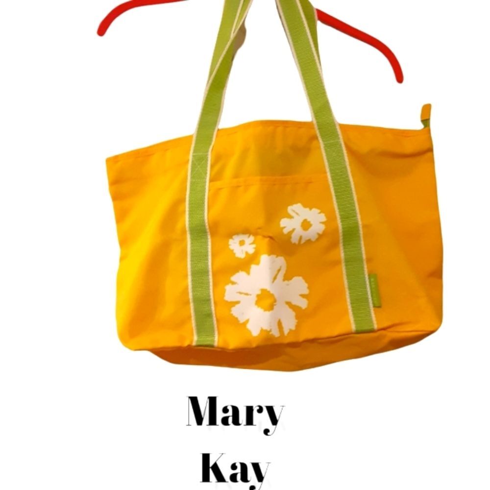 Daisy Beach Tote Bag by Mary Kay Cosmetics - Vintage